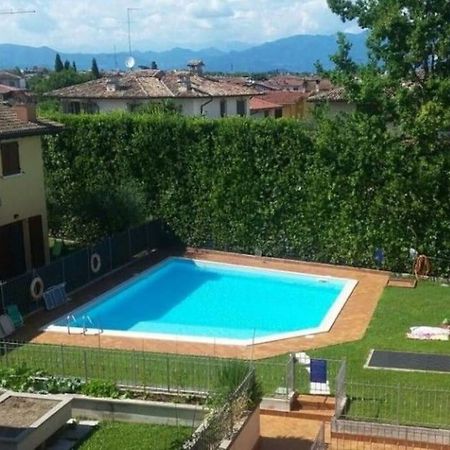 Casa Di Michela A Sirmione Con Piscina Apartment Exterior photo